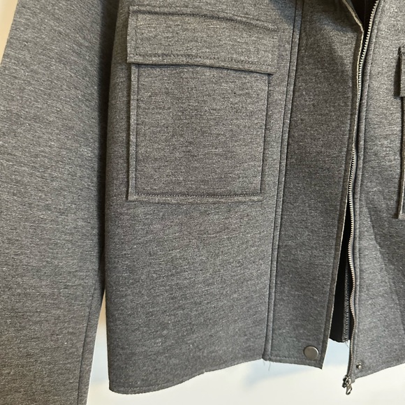 Grey Jack - Picture 3 of 3